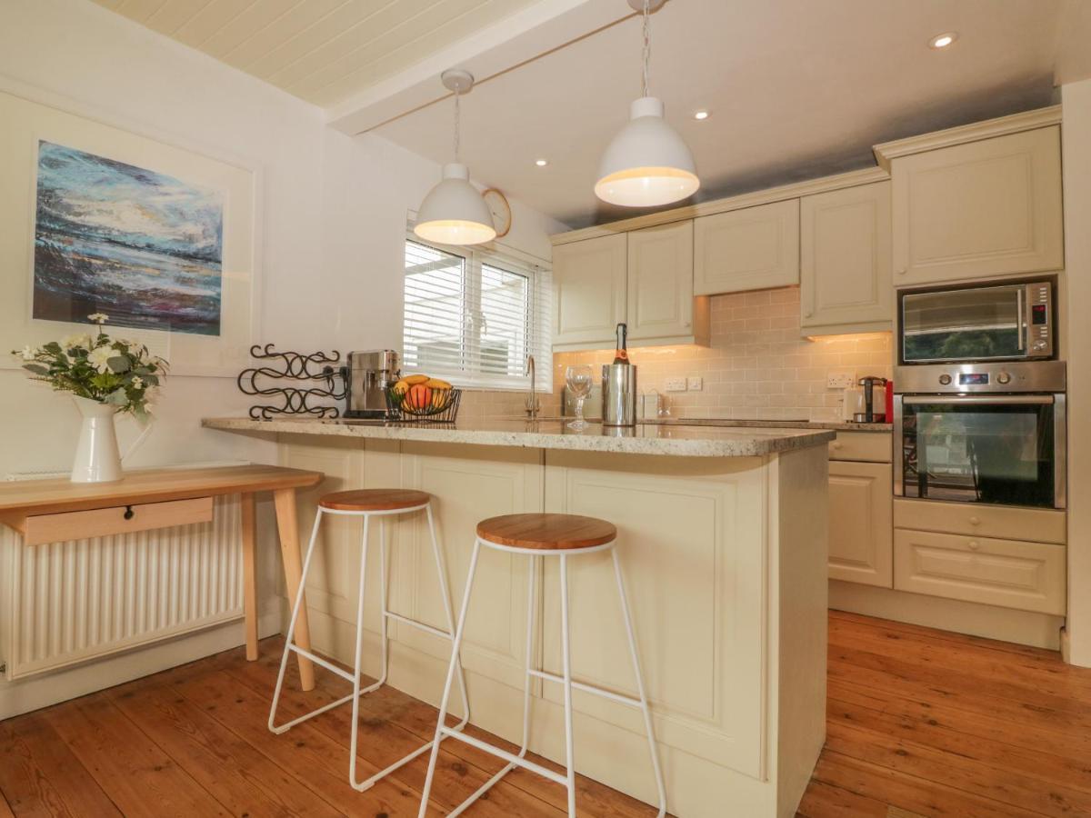 Kittiwake Villa Plymouth Exterior photo